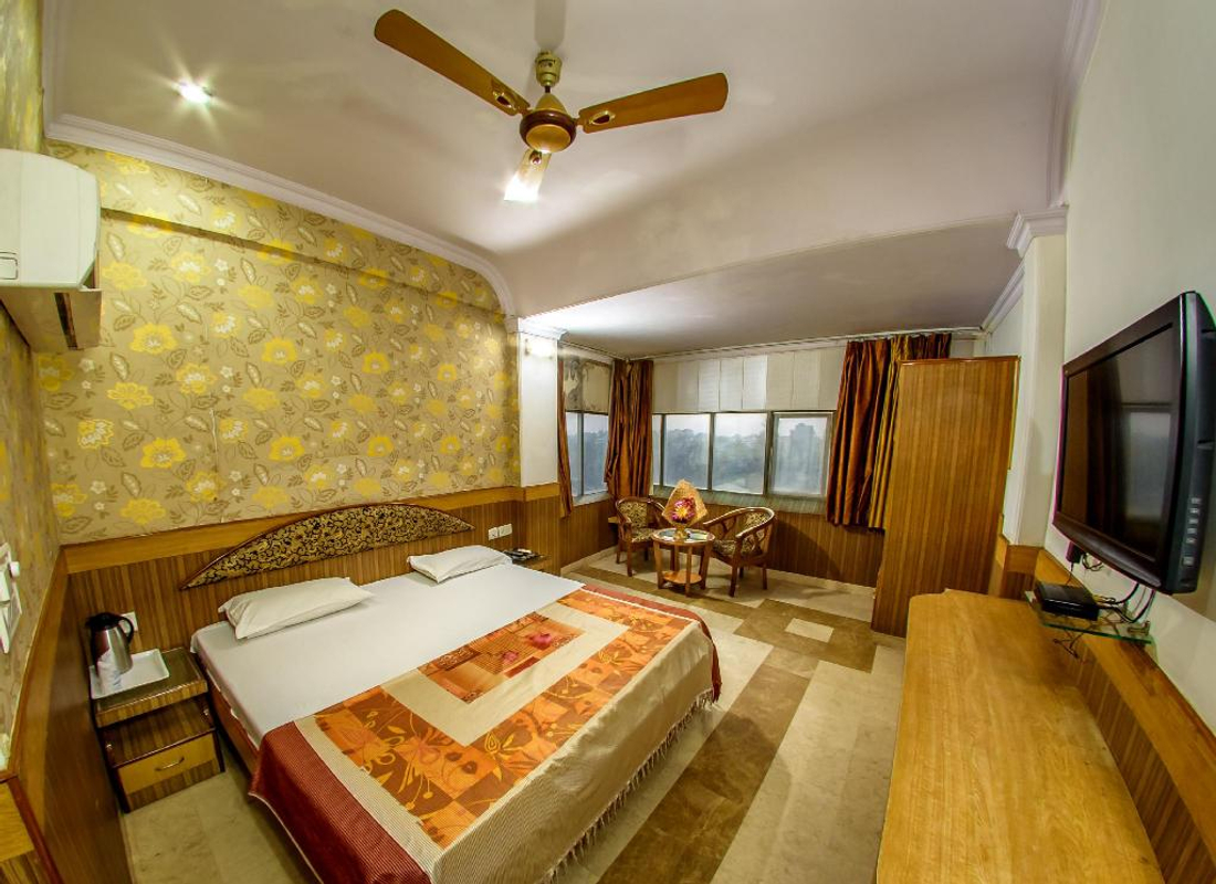 Hotel Solitaire in Civil Lines, Agra