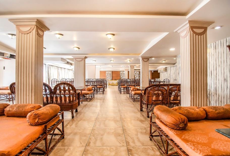 Hotel Maan Residency