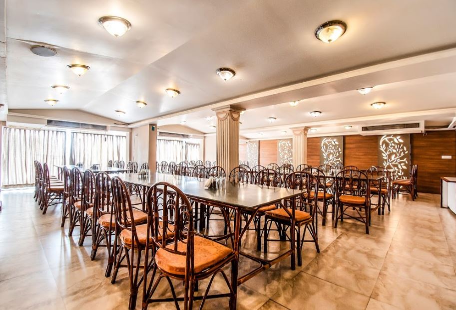 Hotel Maan Residency