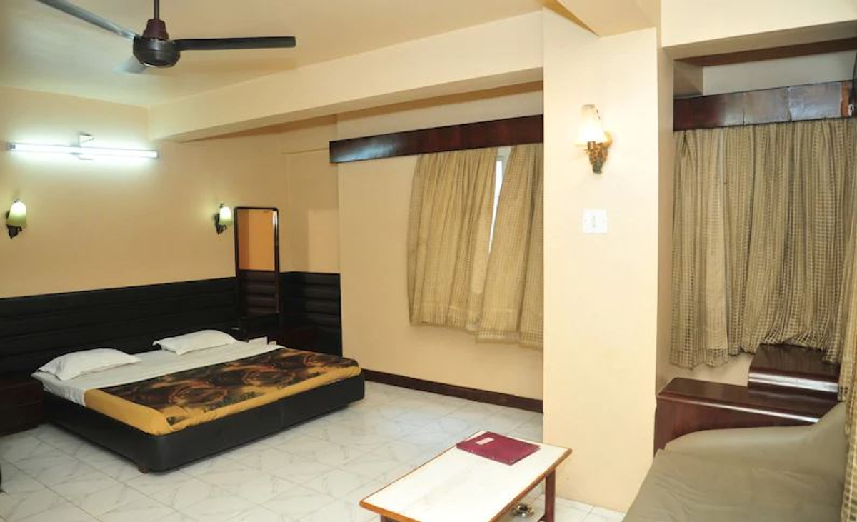 Hotel Siddhartha Palace in Shahibagh, Ahmedabad Hotel Siddhartha Palace in Shahibagh, Ahmedabad