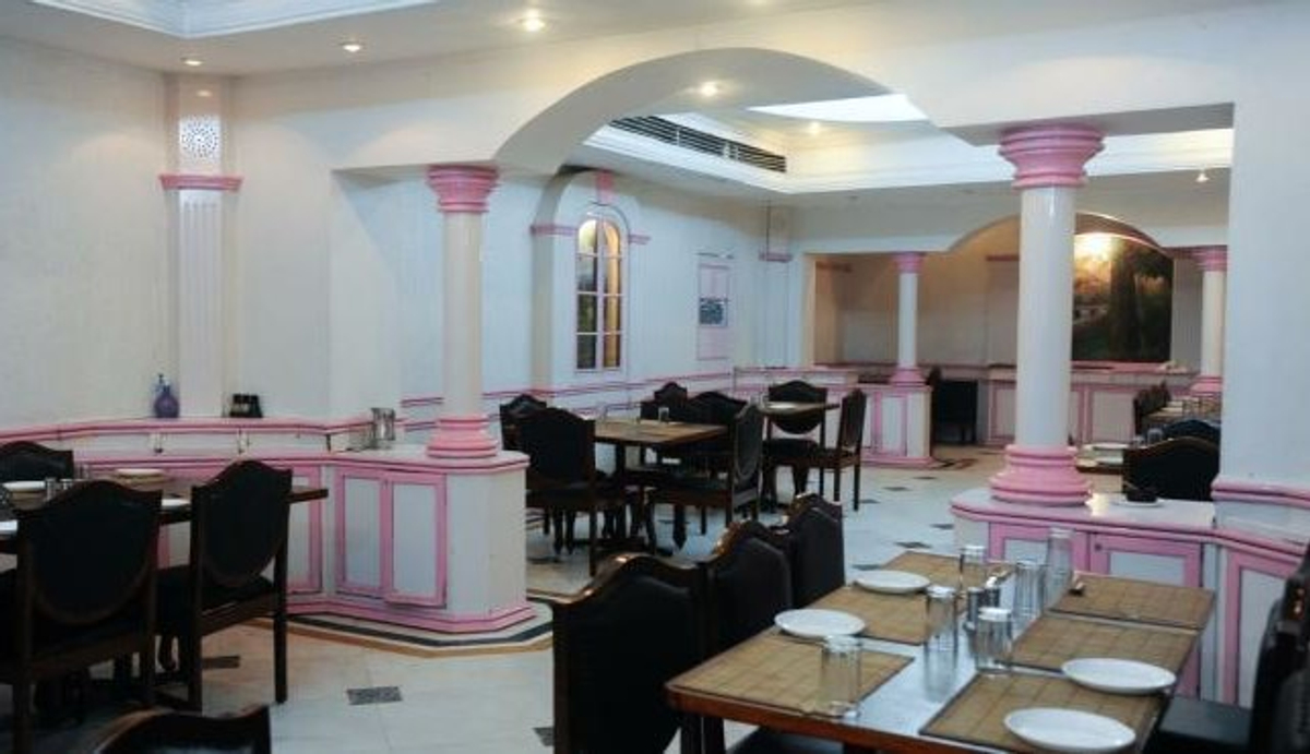 Hotel Siddhartha Palace in Shahibagh, Ahmedabad Hotel Siddhartha Palace in Shahibagh, Ahmedabad