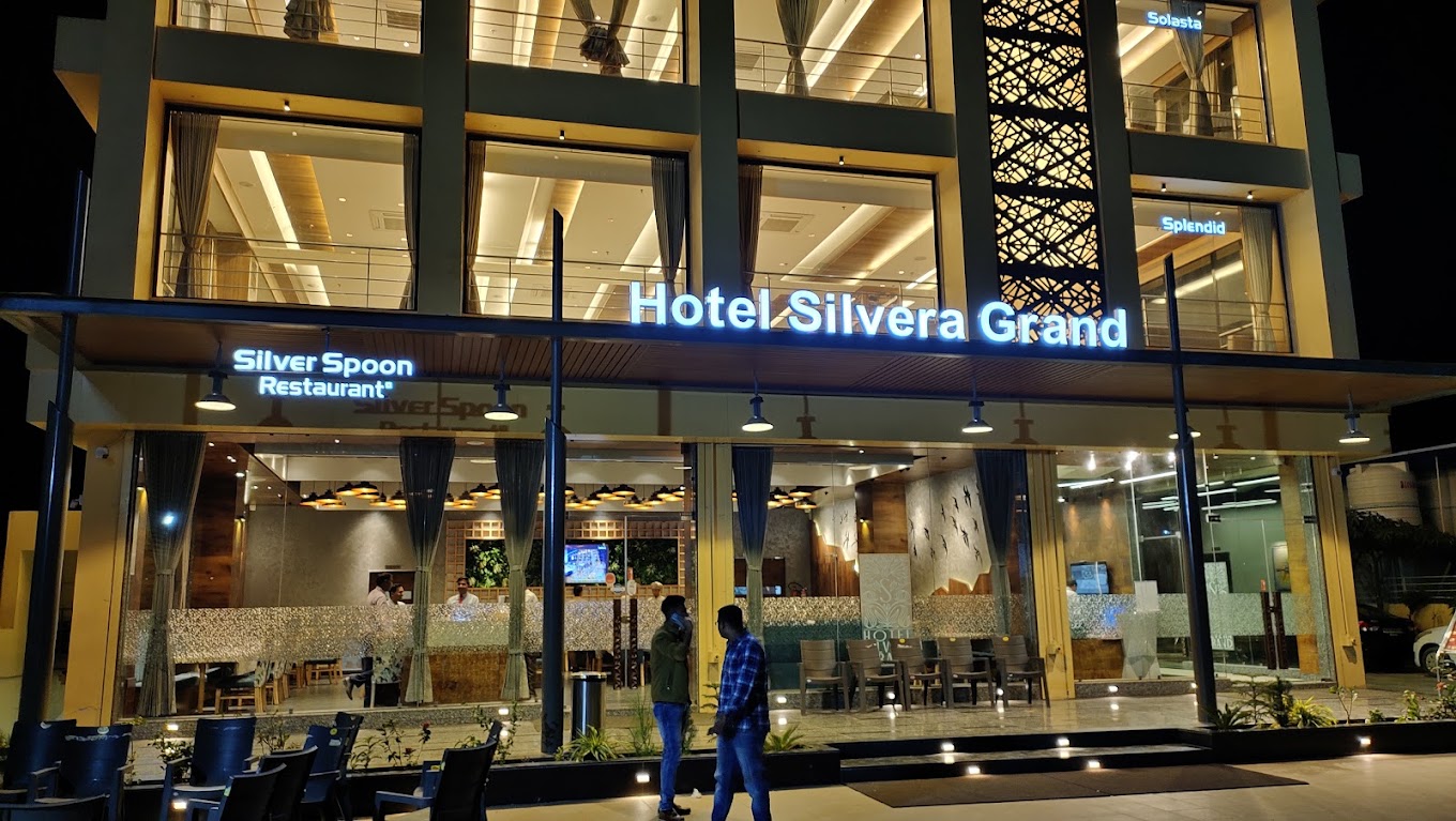 Hotel Silvera Grand