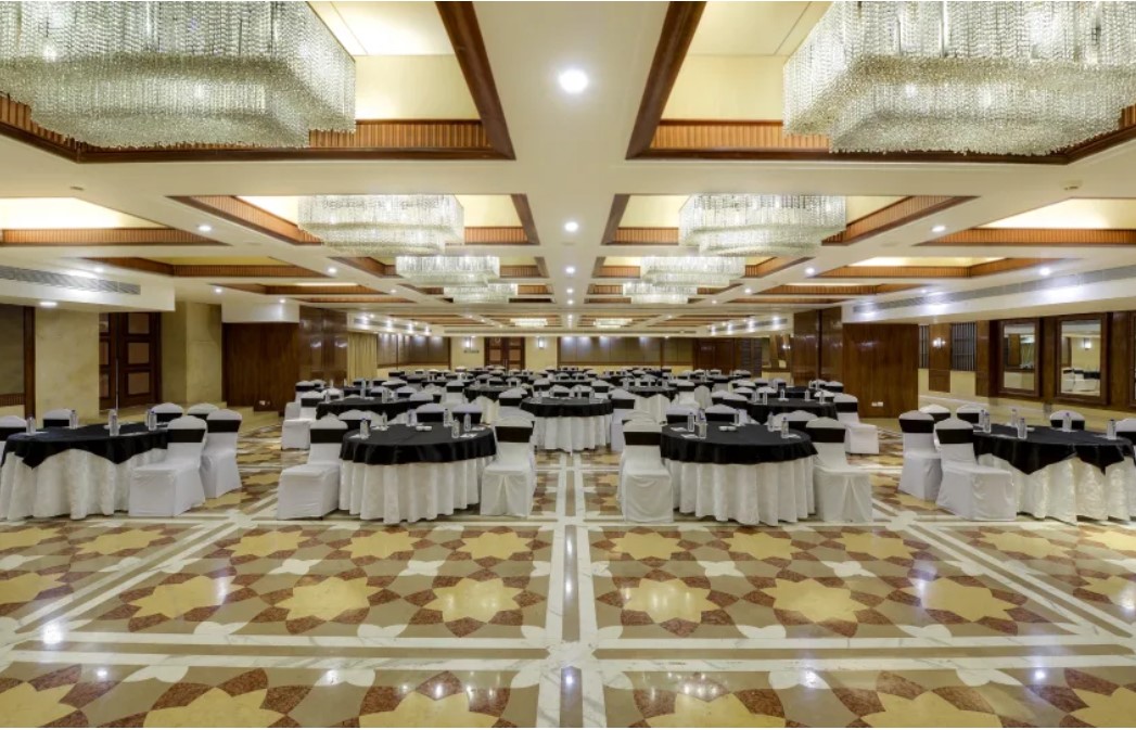 Pride Plaza Hotel