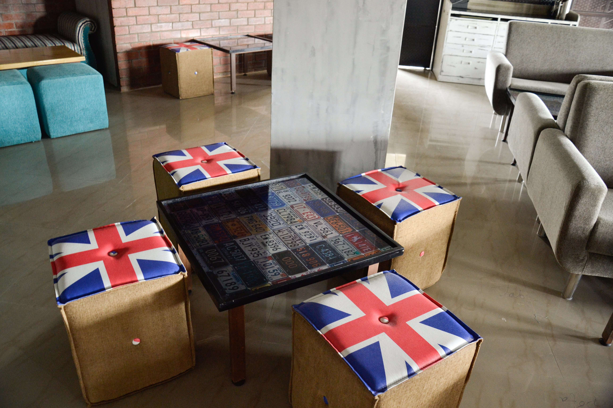 Gillys Restobar in New Bel Road, Bangalore Bar and Pub VenueMonk