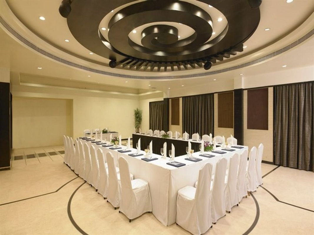 The Solitaire in Gandhi Nagar, Bangalore The Solitaire in Gandhi Nagar, Bangalore