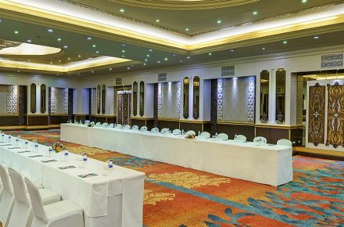 Crystal Courtyard in Chandrasekharpur, Bhubaneswar Crystal Courtyard in Chandrasekharpur, Bhubaneswar