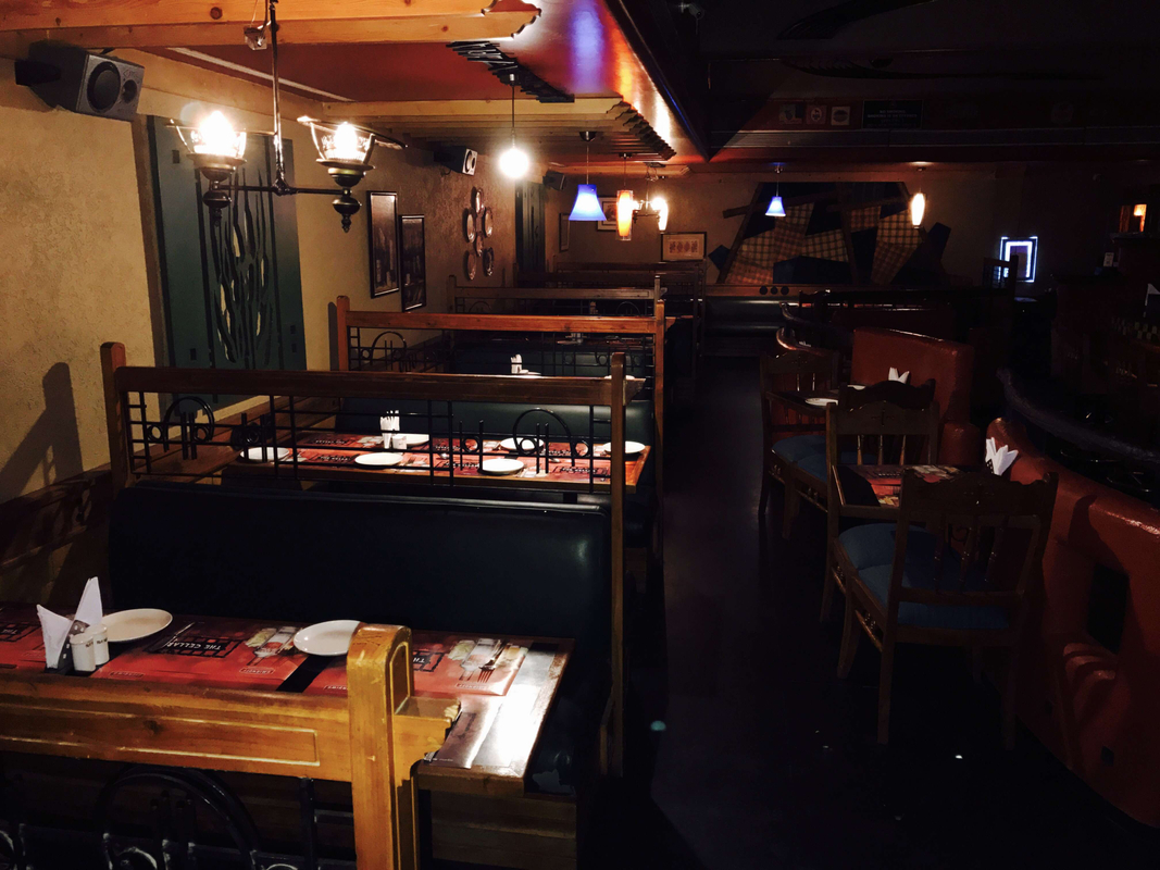 Celler Bar Cafe in Sector 35 Chandigarh, Chandigarh Celler Bar Cafe in Sector 35 Chandigarh, Chandigarh