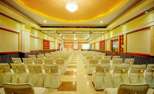 Hotel Sun Park in Zirakpur, Chandigarh