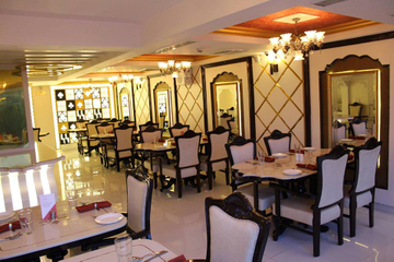 Restaurants for Birthday Party / Team Lunch in Chandigarh | VenueMonk