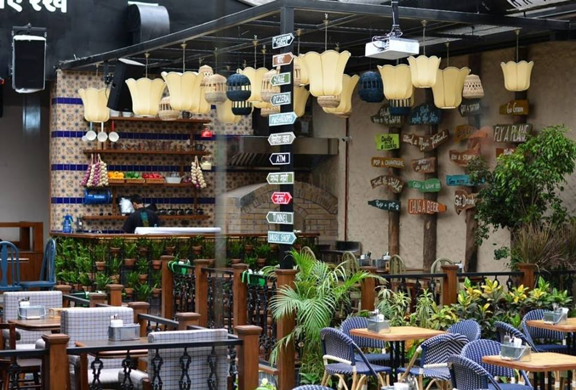 Playground Bar And Cafe in Chandigarh Industrial Area, Chandigarh Playground Bar And Cafe in Chandigarh Industrial Area, Chandigarh