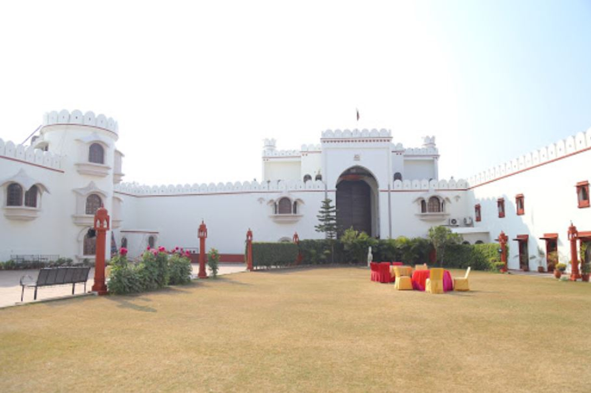 The Fort Ramgarh in Sector 28, Panchkula, Chandigarh Lawn