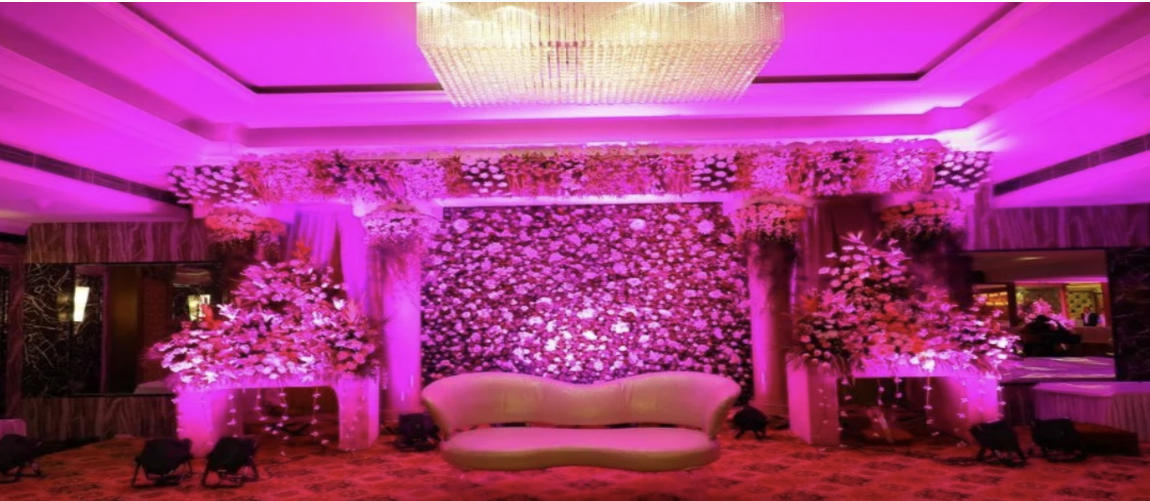 Dee Marks Hotel and Resorts