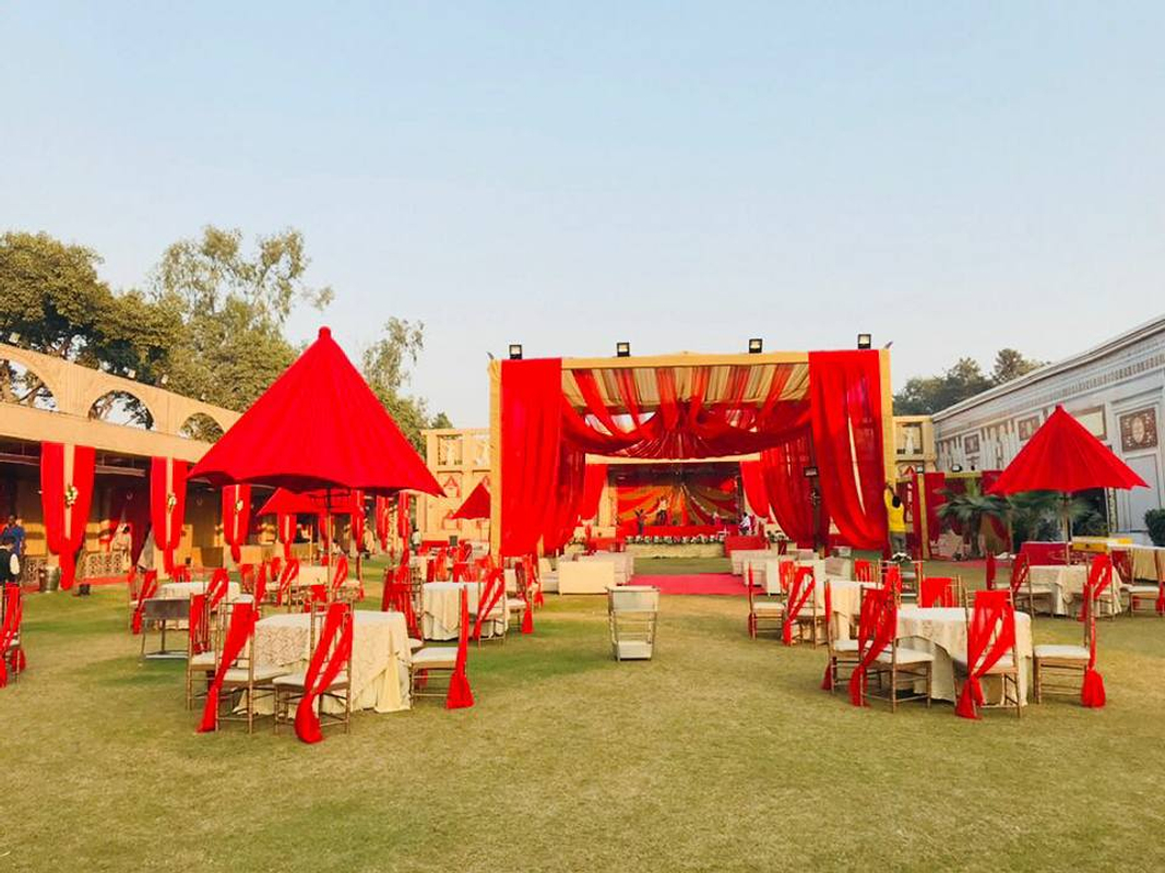 Divine Farms in Chattarpur, Delhi Divine Farms in Chattarpur, Delhi