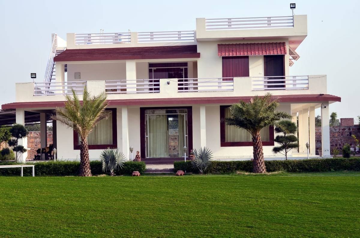 Duke Farms in Chattarpur, Delhi Farmhouse VenueMonk