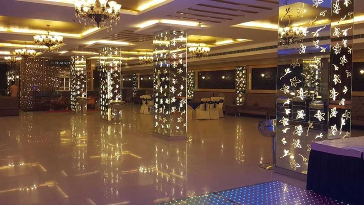 G Grand in Uttam Nagar, Delhi Banquet Hall VenueMonk