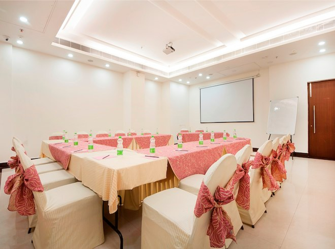 Hotel Regent Grand in Karol  Bagh  Delhi Banquet Hall 