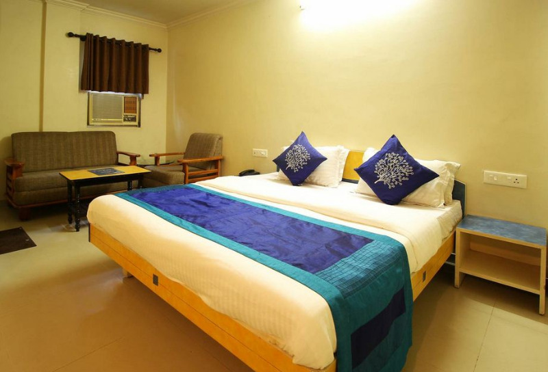  OYO  Rooms  082 in Patel Nagar Delhi Hotel VenueMonk