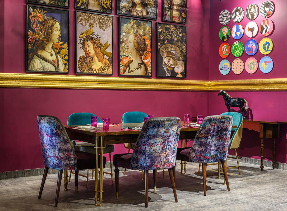 Plum By Bent Chair in Aerocity, Delhi Bar and Pub VenueMonk