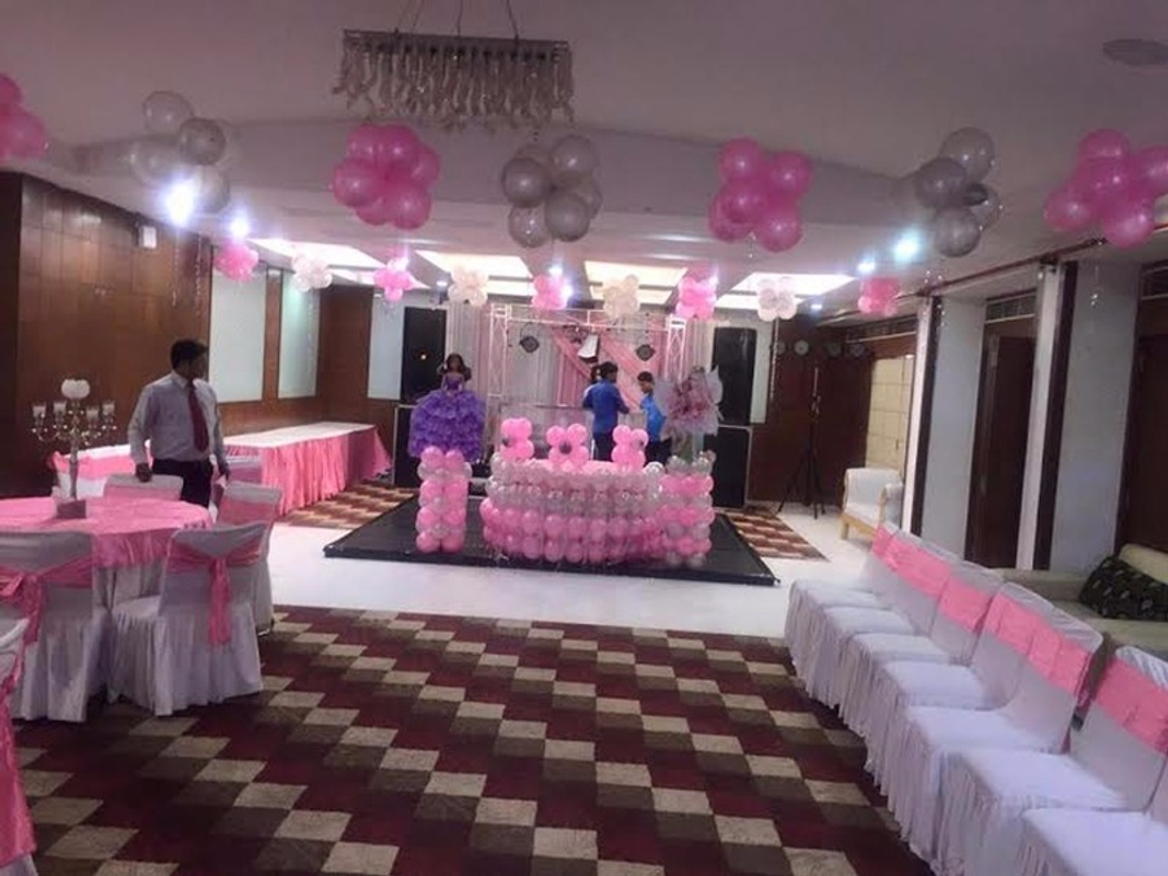 Hotel Abhinandan in NIT, Faridabad Hotel Abhinandan in NIT, Faridabad