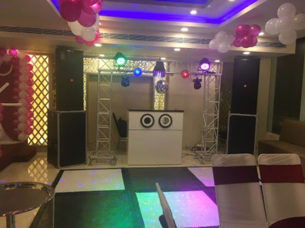 Hotel Golden Tree in NIT, Faridabad Hotel Golden Tree in NIT, Faridabad
