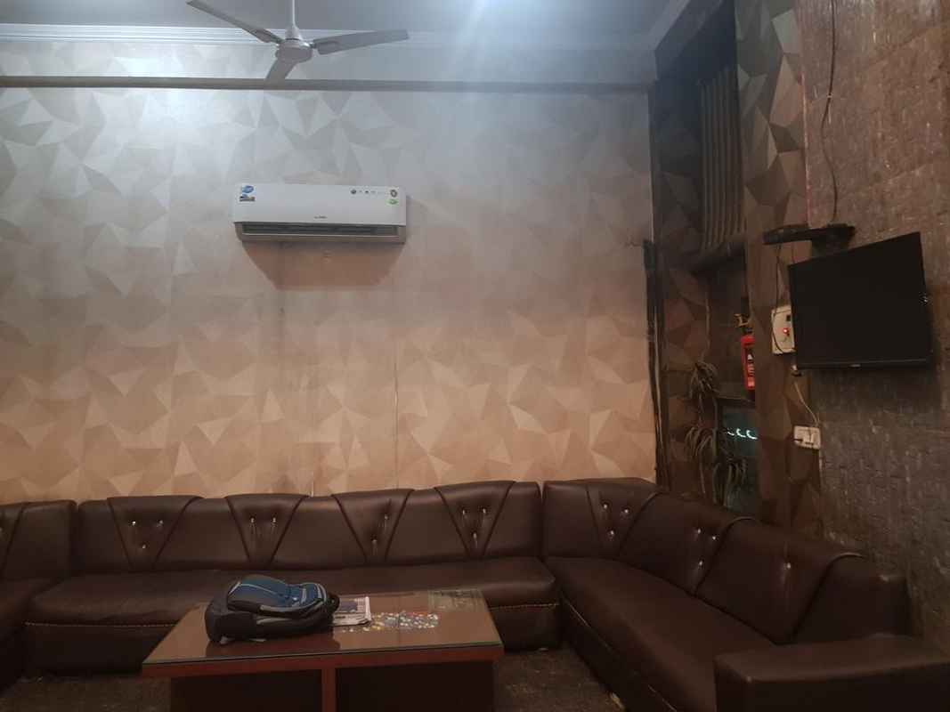 black stone hotel vasundhara