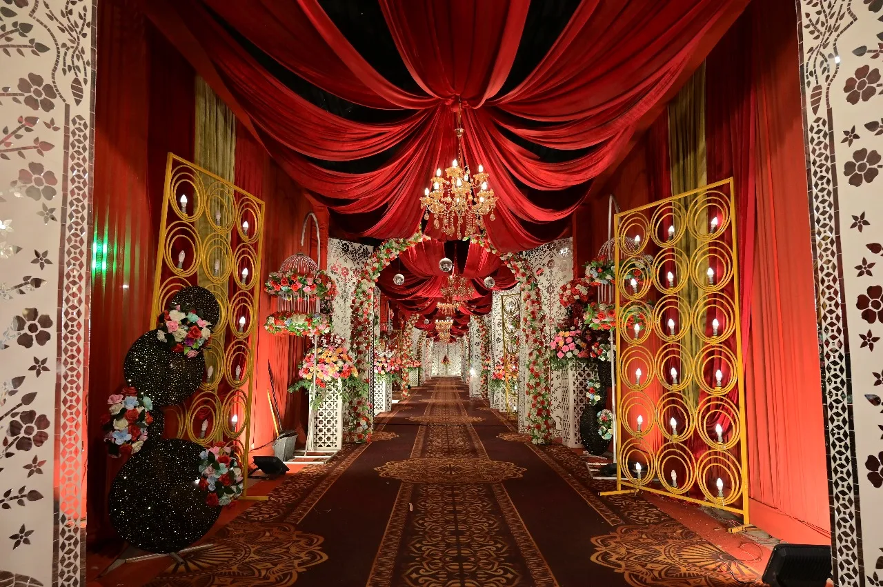 Sri Mahal Banquet and Resort