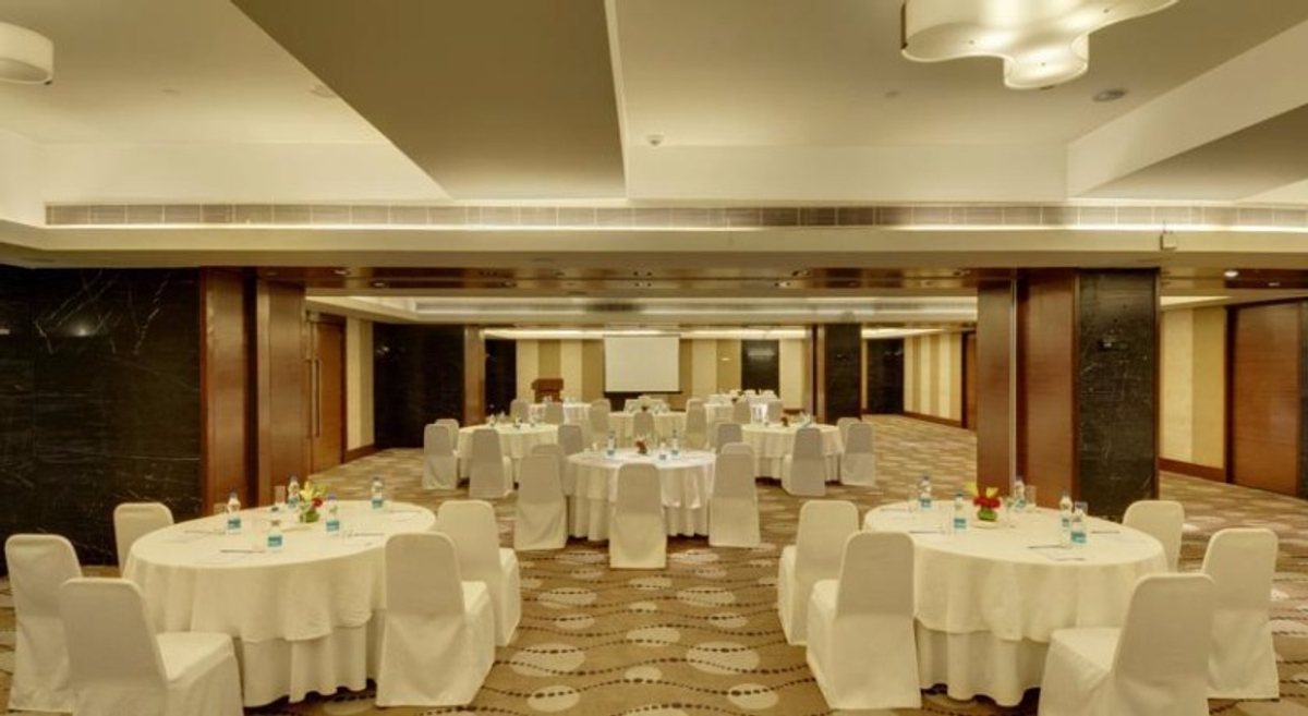 Banquet Hotel Galaxy in Sector 15, Gurgaon Banquet Hotel Galaxy in Sector 15, Gurgaon