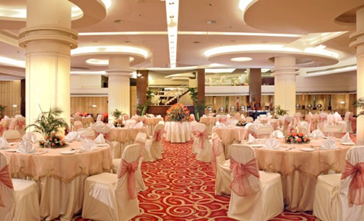 Banquet Hotel Galaxy in Sector 15, Gurgaon Banquet Hotel Galaxy in Sector 15, Gurgaon
