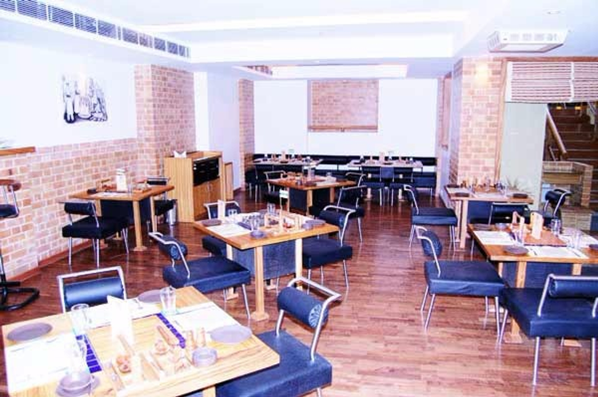 Barbeque Nation in Sushant Lok, Gurgaon Restaurant VenueMonk