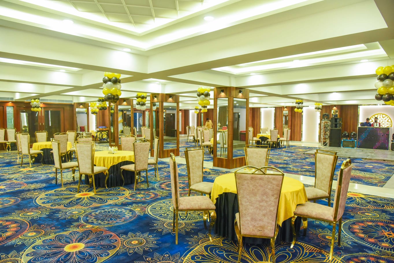 Iris Hotel