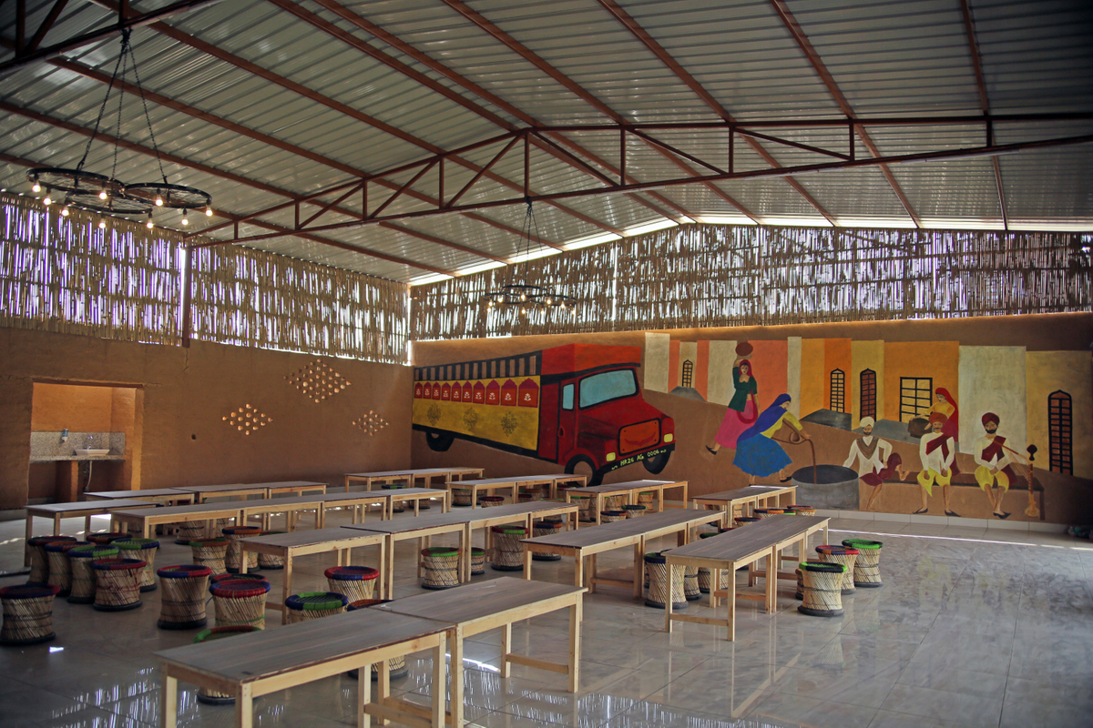 MadhavGarh Farms in Badshahpur, Gurgaon Farmhouse VenueMonk