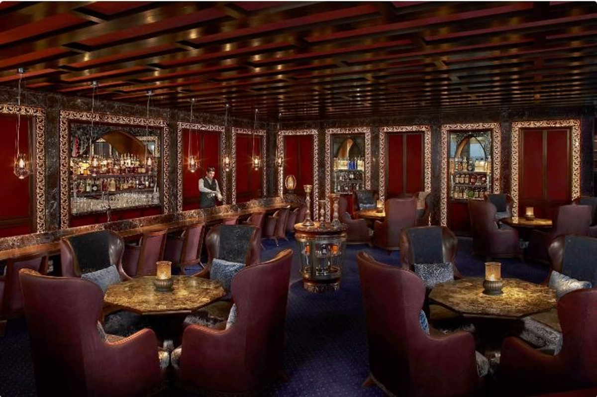 Rubicon Bar in Ambience Mall, Gurgaon Bar and Pub VenueMonk