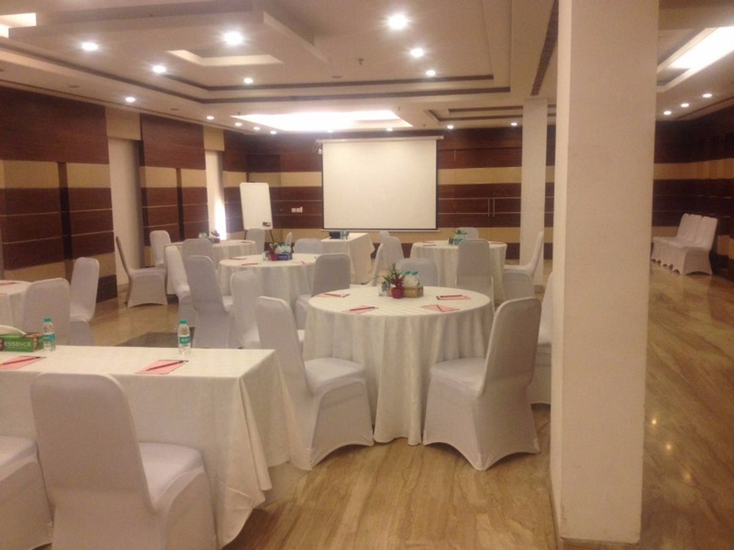 Stately Suites in MG Road, Gurgaon Stately Suites in MG Road, Gurgaon