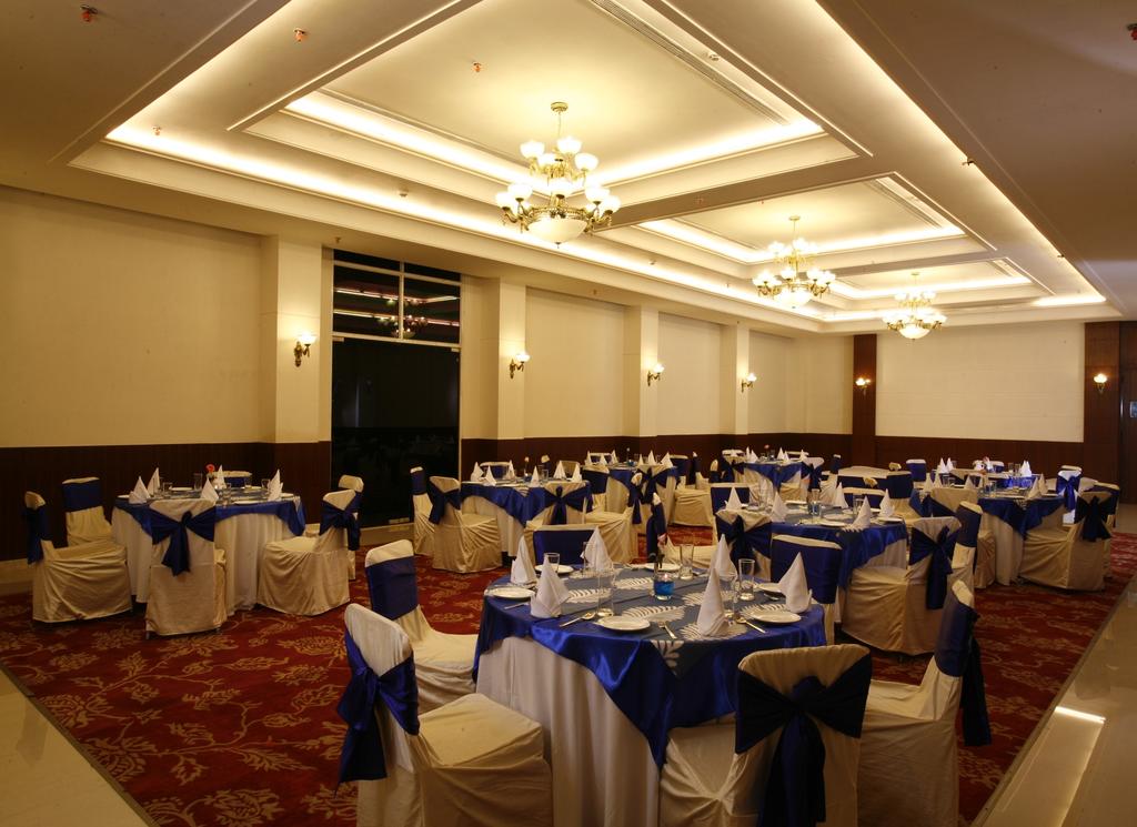 Amborsia Sarovar Portio