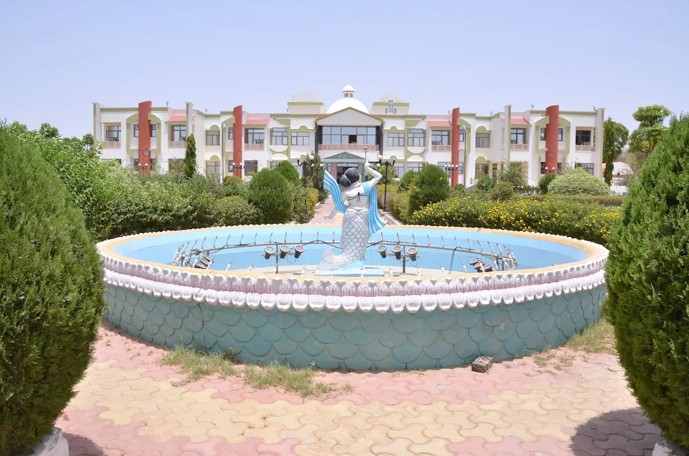 Hotel Mauj Mahal Water Park & Fun Resort
