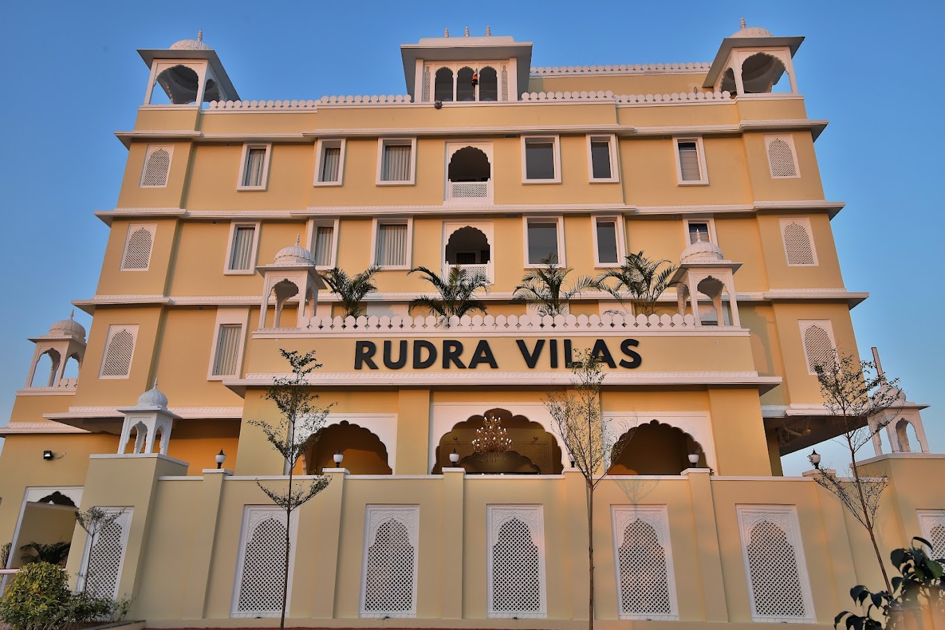 Hotel Rudra Vilas