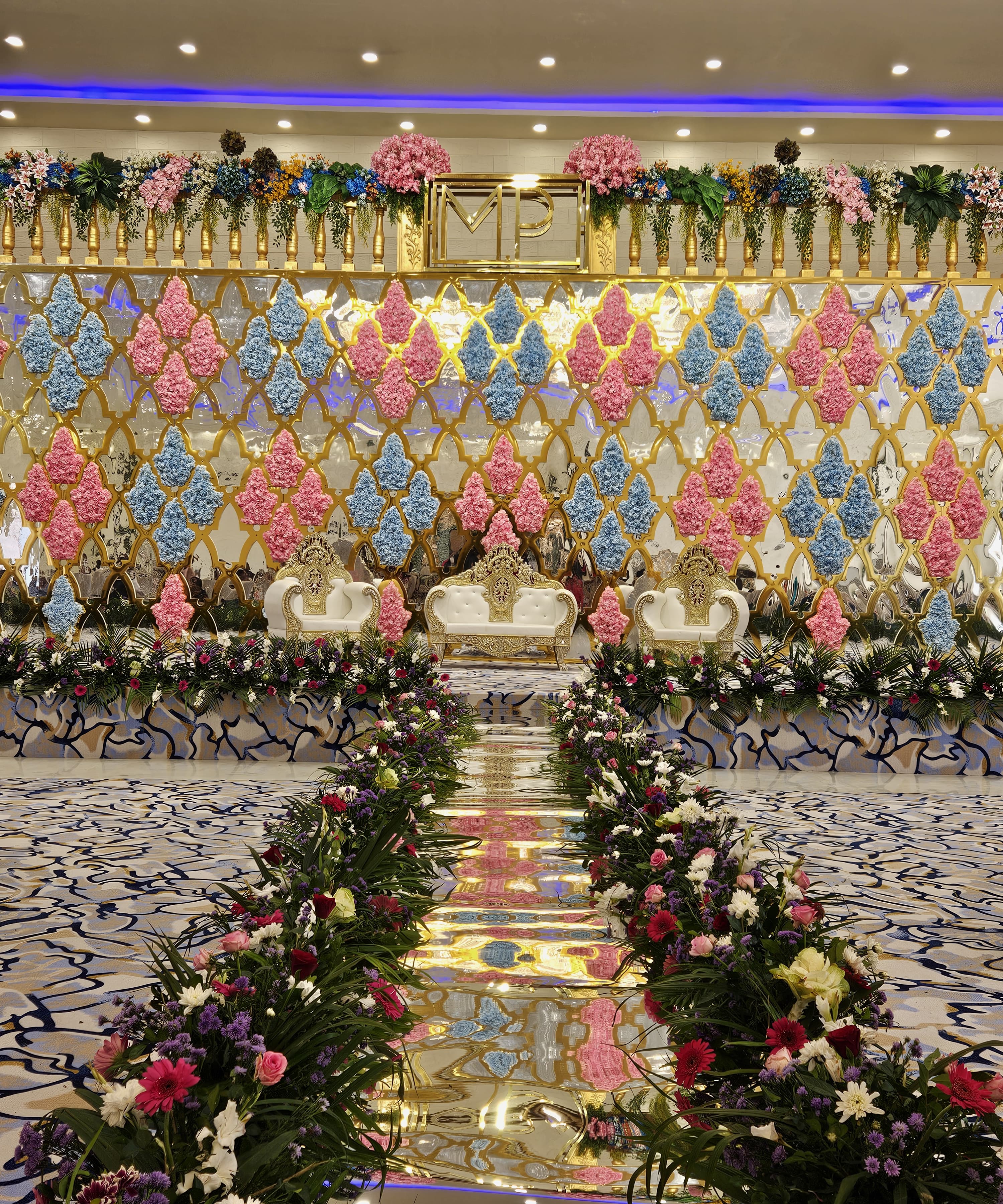 Maan Palace