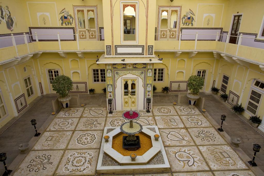 The Raj Palace, Amer Road