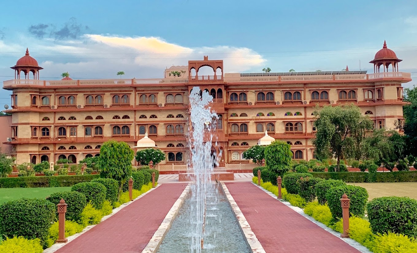 Umaid Palace - An Organic Retreat