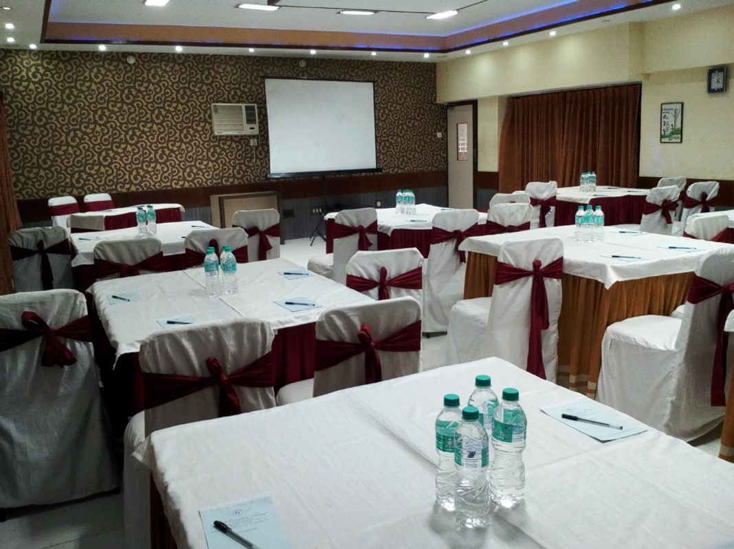 Hotel Executive Tower in Entally, Kolkata Hotel Executive Tower in Entally, Kolkata