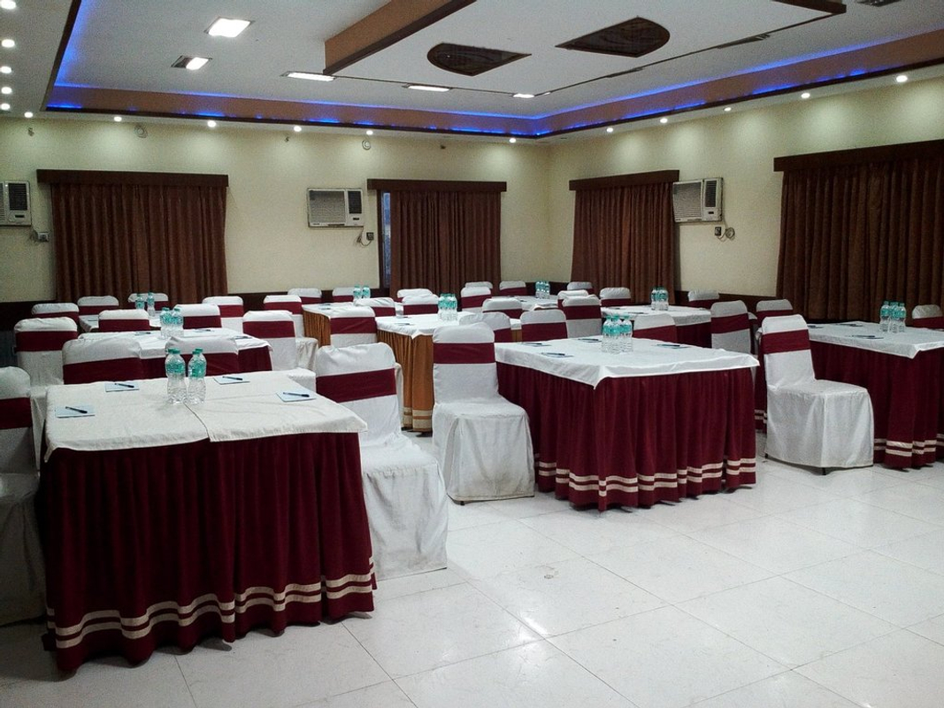 Hotel Executive Tower in Entally, Kolkata Hotel Executive Tower in Entally, Kolkata