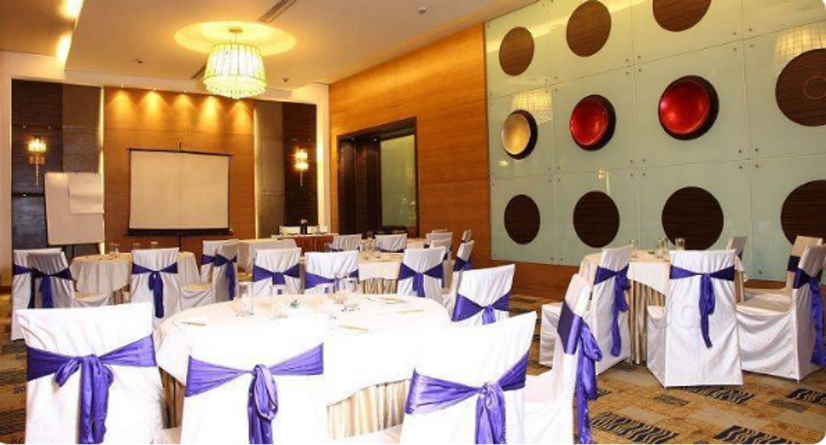 Middleton Chambers Garden Banquet in Park Street, Kolkata Middleton Chambers Garden Banquet in Park Street, Kolkata