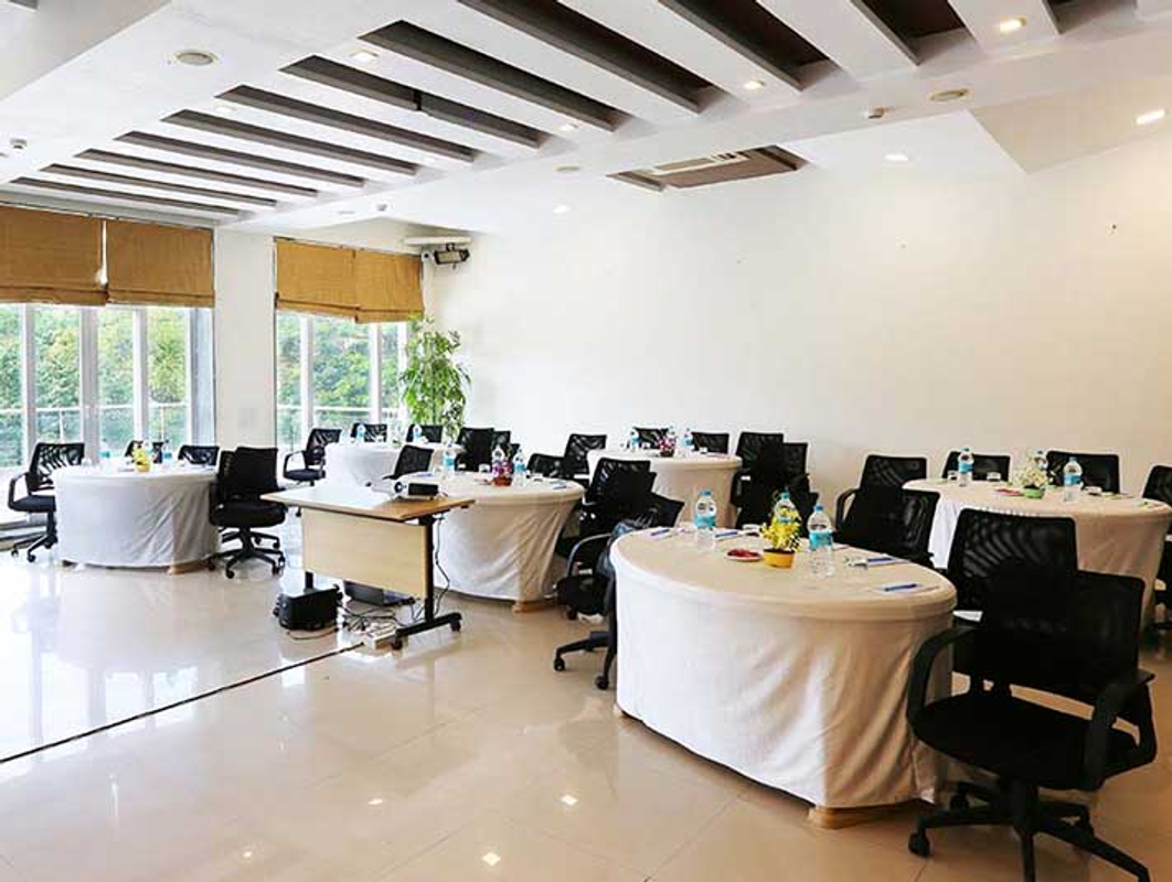 7 Apple Hotels in Gold Valley, Lonavala 7 Apple Hotels in Gold Valley, Lonavala