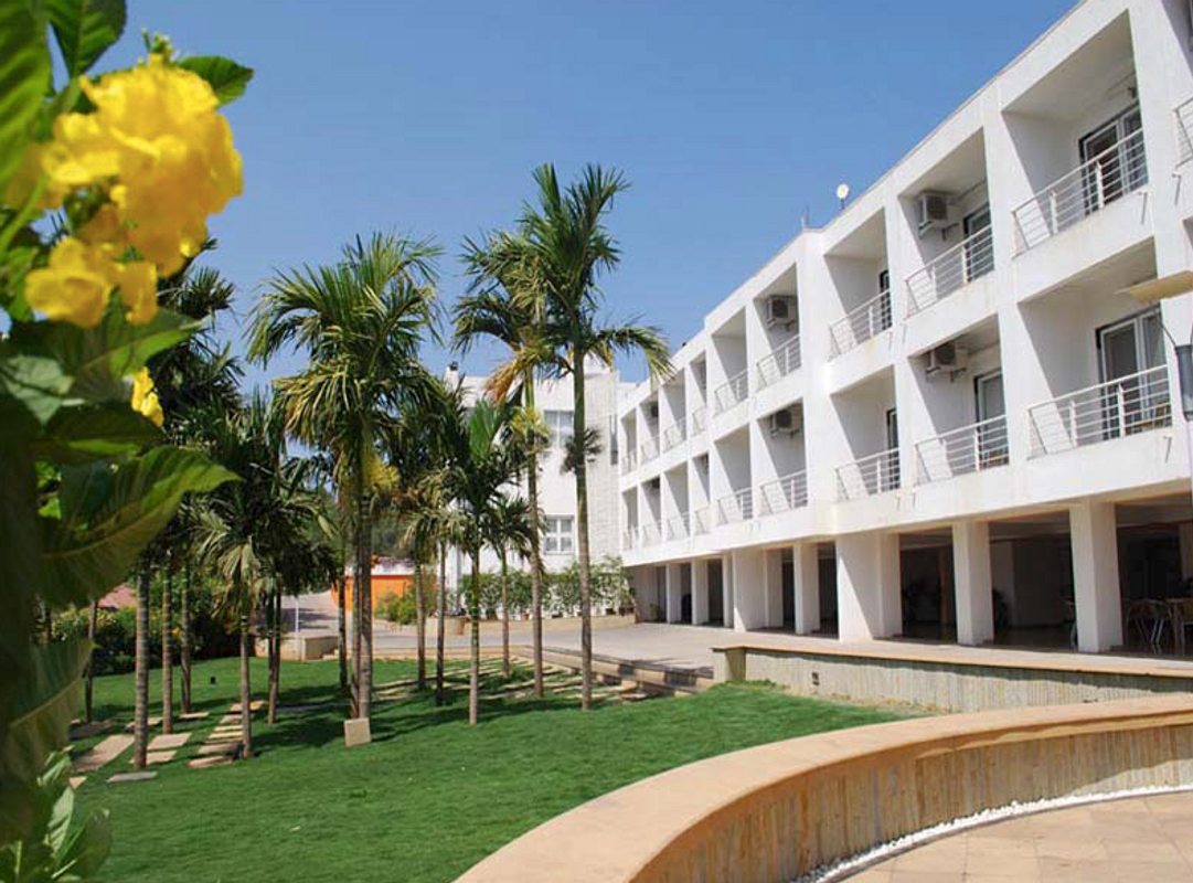 Orchard Resort in Gold Valley, Lonavala Orchard Resort in Gold Valley, Lonavala