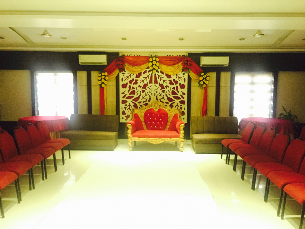 Hotel Elora in Lalbagh, Lucknow Hotel Elora in Lalbagh, Lucknow