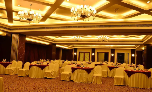Hotel Lineage