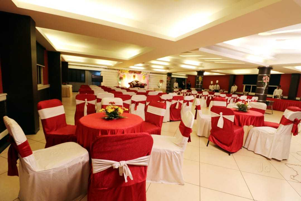 Myriad in Hazratganj, Lucknow Banquet Hall VenueMonk
