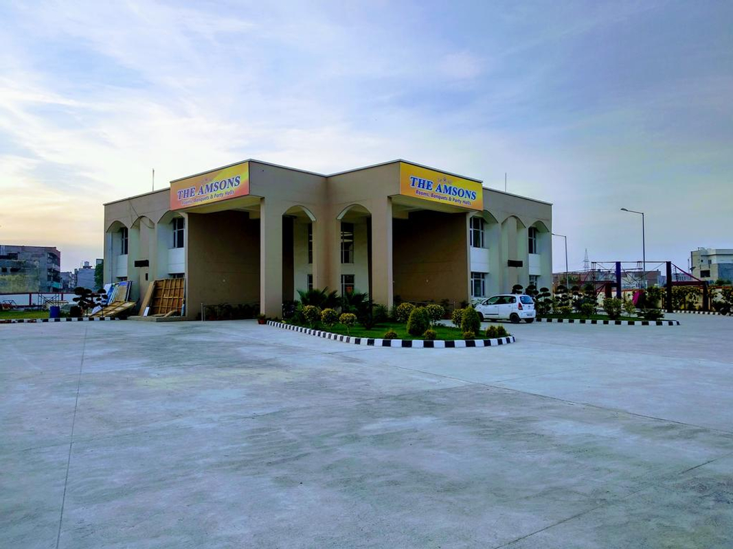 The Amsons in Ferozpur, Ludhiana The Amsons in Ferozpur, Ludhiana
