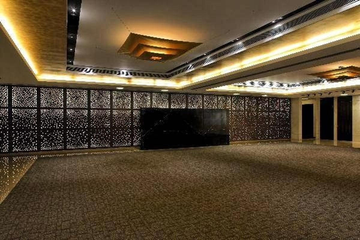 Ceremony Reception Imperial Design Banquet Hall 13+ Thousand