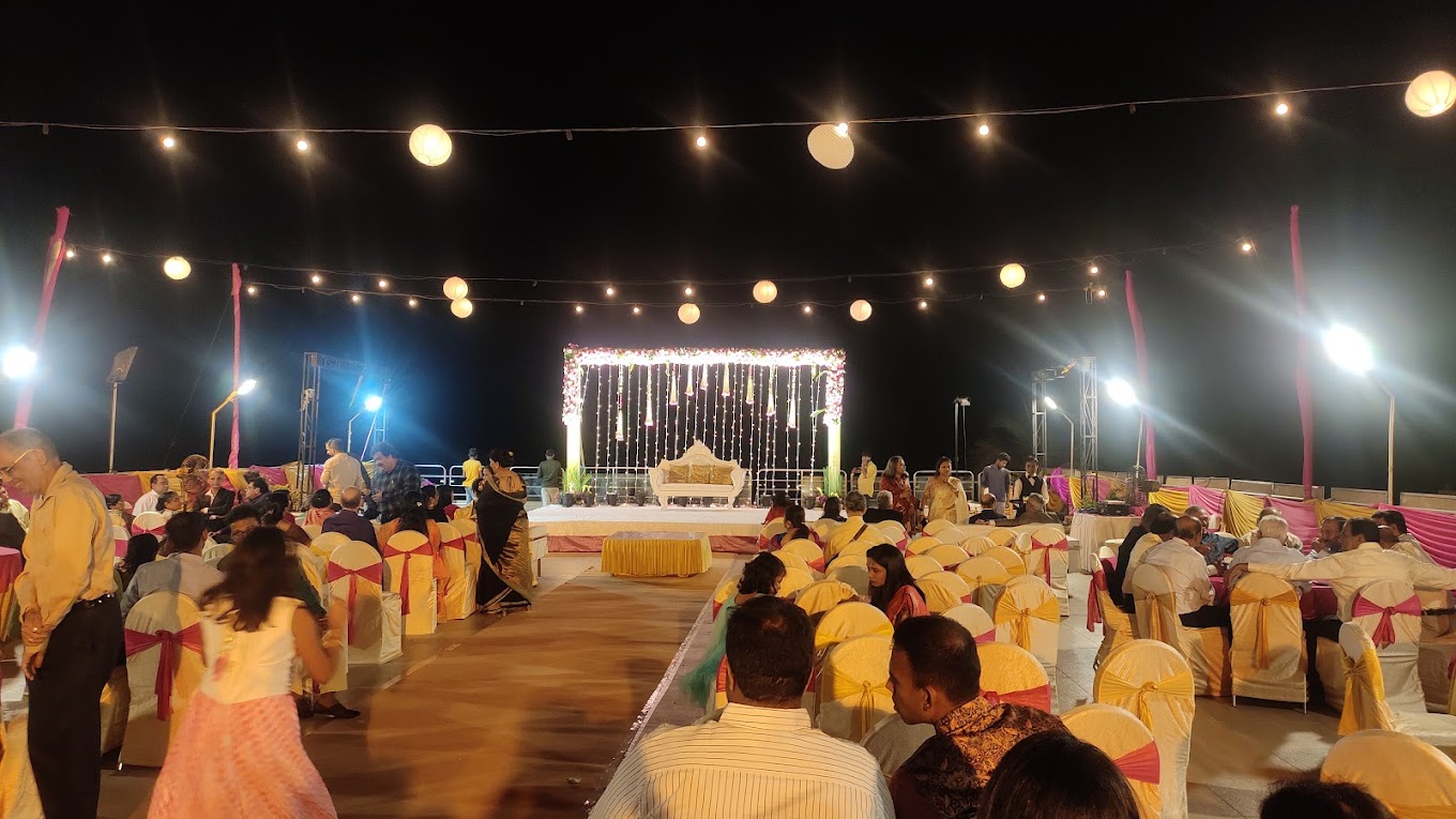 Ramada Plaza Palm Grove